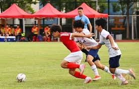 西甲球星亚马尔居莱尔朱利亚诺西蒙尼即将亮相世界杯